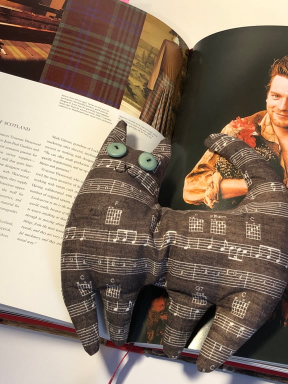 Guitar Tab Bookmark Cat Page Saver Lavender Cat Weighted Fabric Cat Paperweight