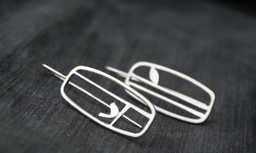 Edge of the woods portrait bird drop earrings