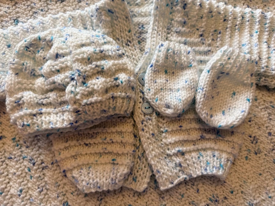 Newborn gift set