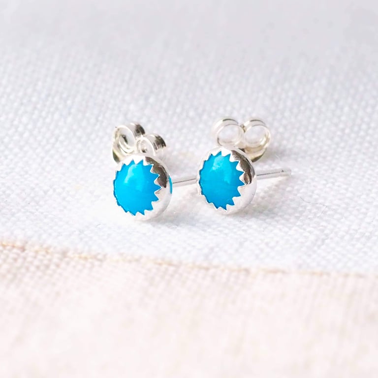 Turquoise Stud Earrings  5mm size