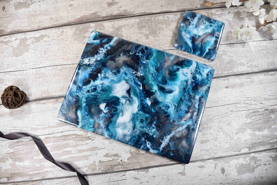 Set of 6 Resin Placemats and Coffee Table Coasters Navy Blue Dinnerware