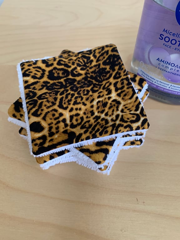 Animal Print Fabric Reusable Makeup Remover Wipes