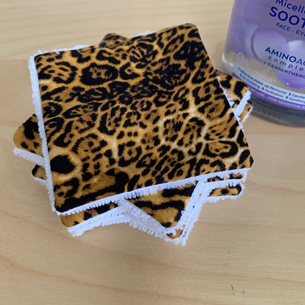 Animal Print Fabric Reusable Makeup Remover Wipes