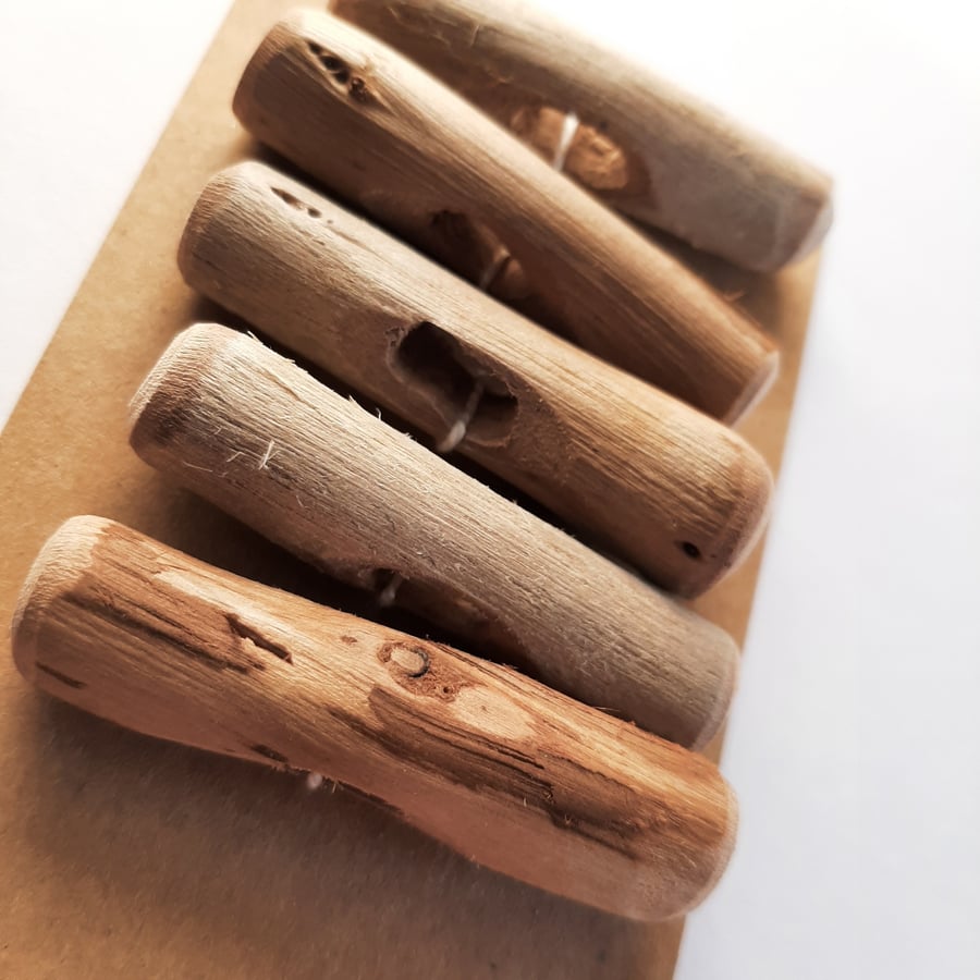 Set of five driftwood toggle buttons