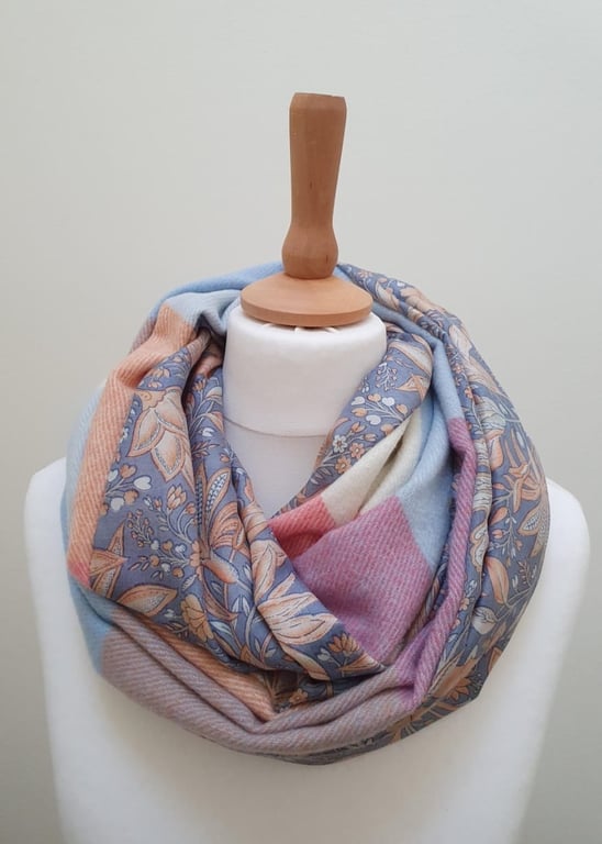 Sari silk and tweed double sided infinity scarf - snood,vintage floral