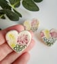Mini wildflower ceramic brooch - Image 2