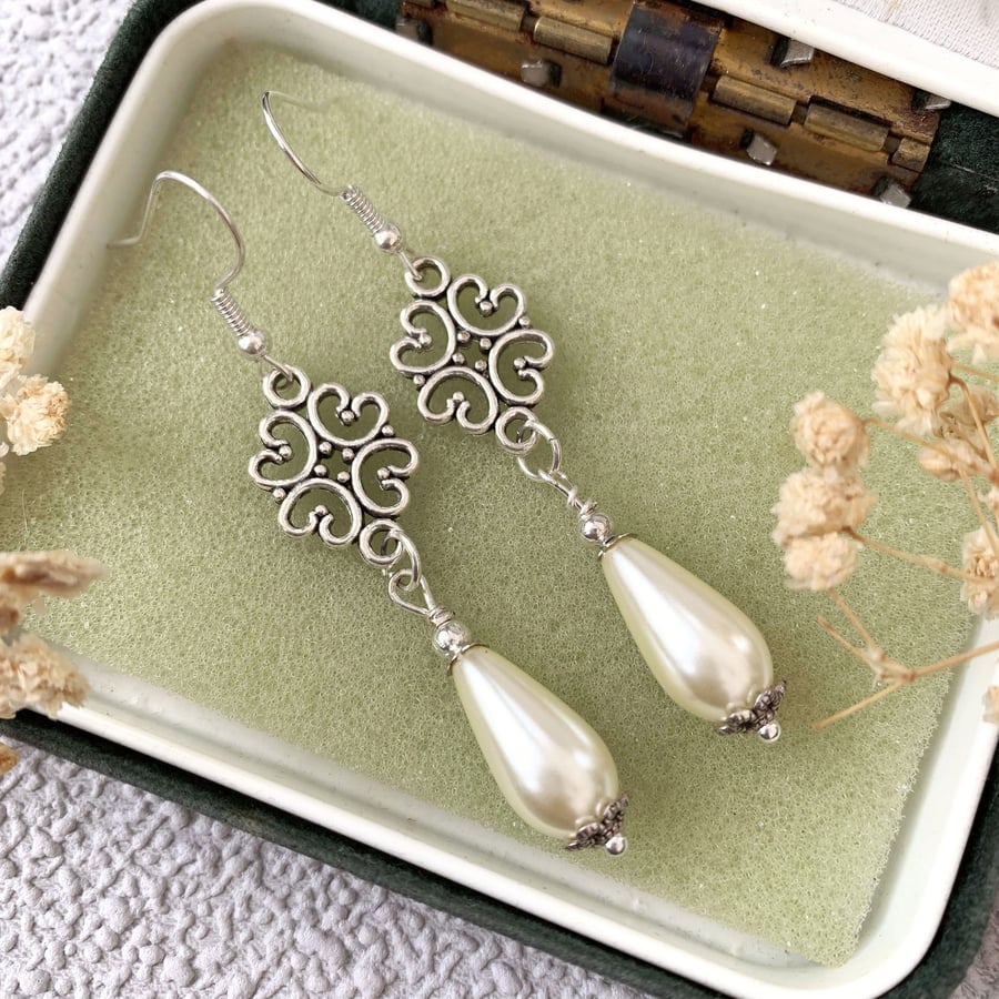 Vintage Style Pearl Teardrop Silver Drop Earrings