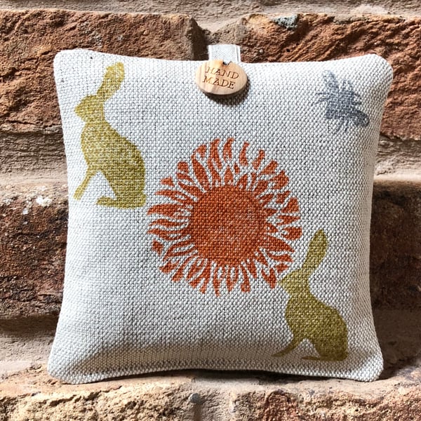 Hanging Lavender Sachet - Rabbits and Bees