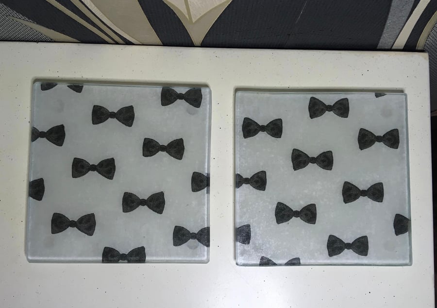 Bow tie coasters-set of 4