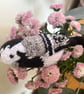 Pied Wagtail  bird hand knit tree decoration  - Image 7