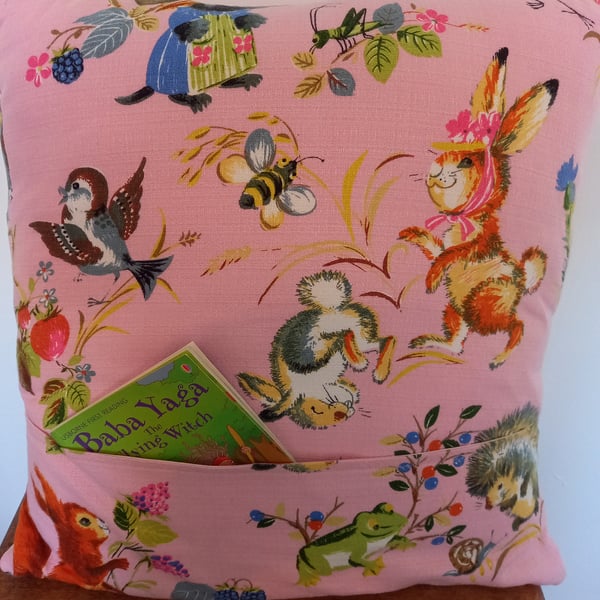 Storytime cushion