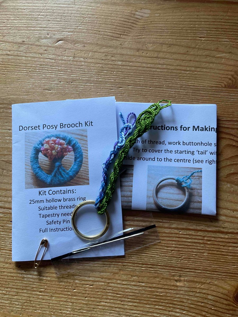 Dorset Posy Brooch Kit, Green Stems with Blue and Mauve Flowers, P3