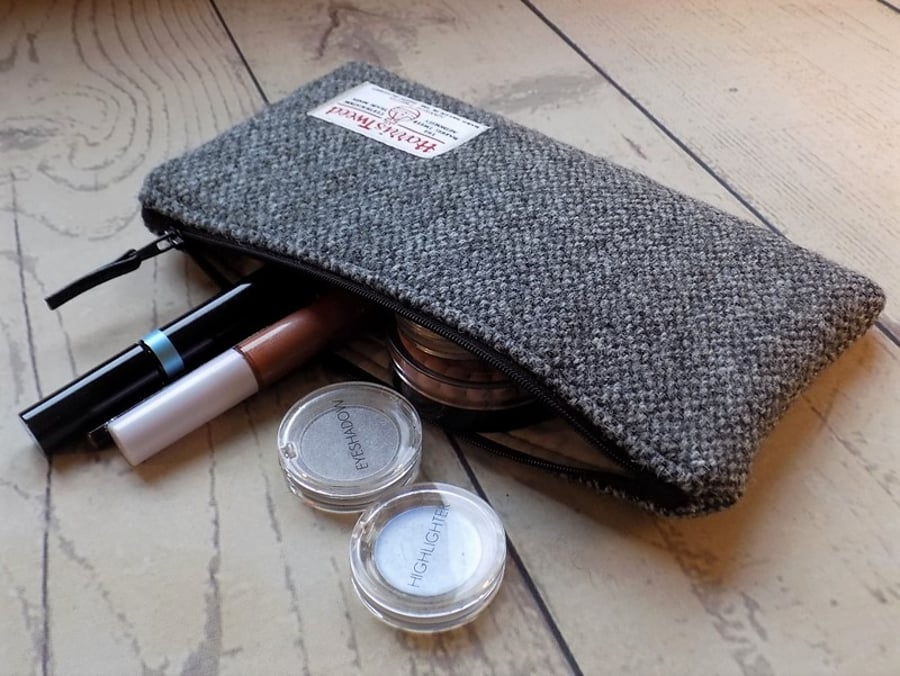 Harris Tweed clutch purse, padded pencil case, make-up bag in grey speckle weave