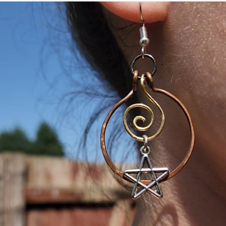 Handmade copper Hoop Earrings, swirls mixed metal. 