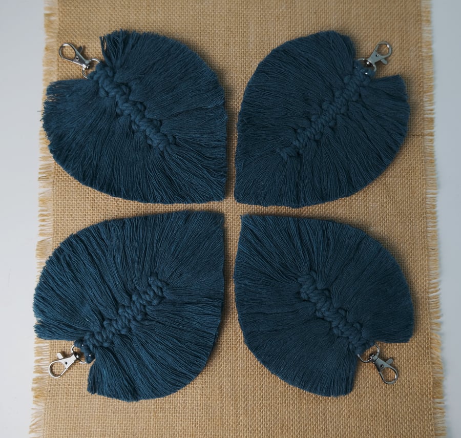 Macramé Leaf Bag Accessory 