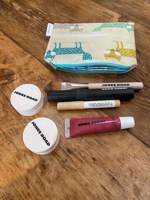 Oil Cloth Make Up Bag (770)