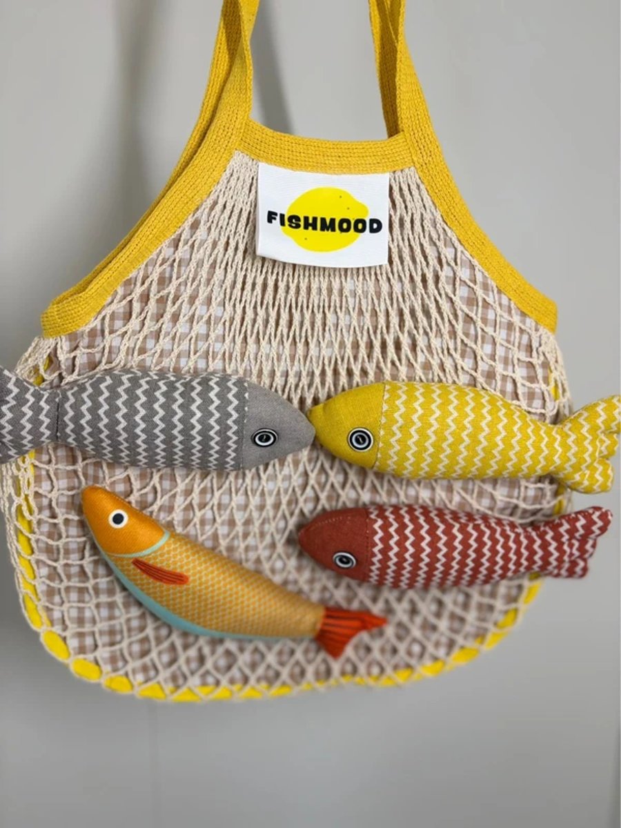 Yellow mesh fishmood bag
