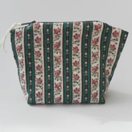 Small, zipped coin purse, pretty, striped fabric - Folksy