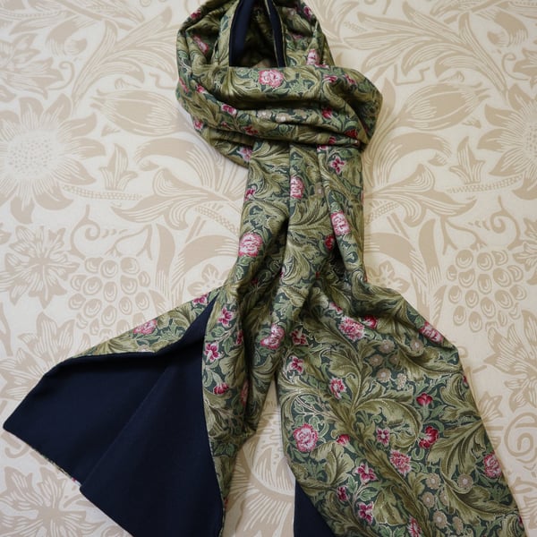 William Morris Scarf Leicester Green 