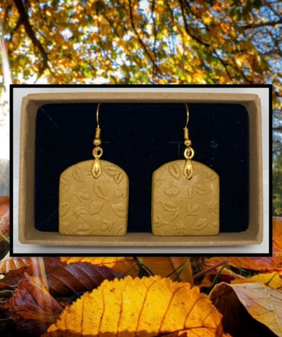 Fallen leaves lightweight clay earrings