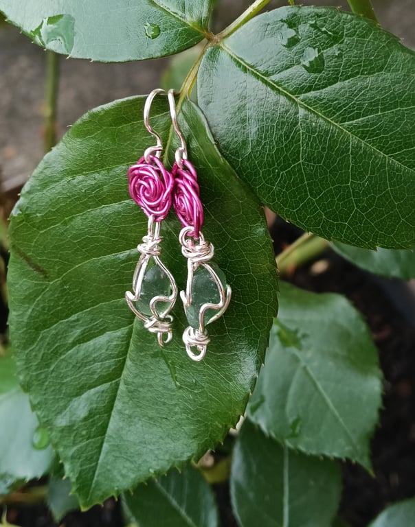 DEEP PINK ROSE EARRINGS 