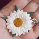 Pack of 6 Large Mulberry Paper Daisies, White Daisy.