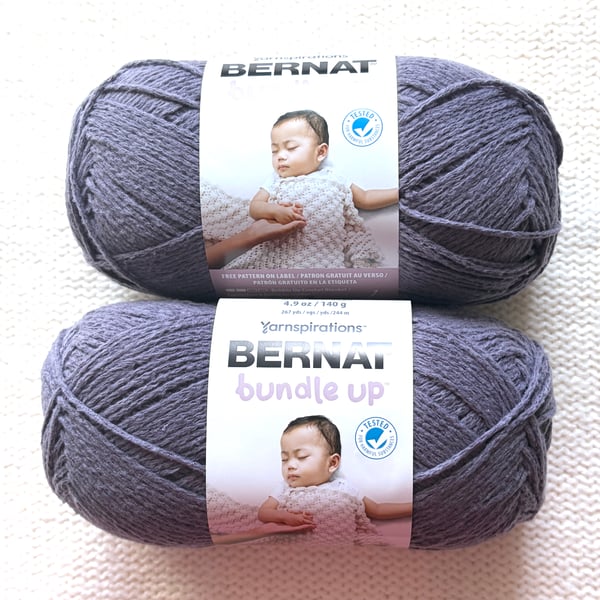 2 Balls x 140g Bernat Bundle Up Yarn Medium Yarn : Nighttime