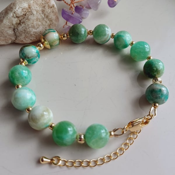 Jade gemstone beaded bracelet with adjustable chain