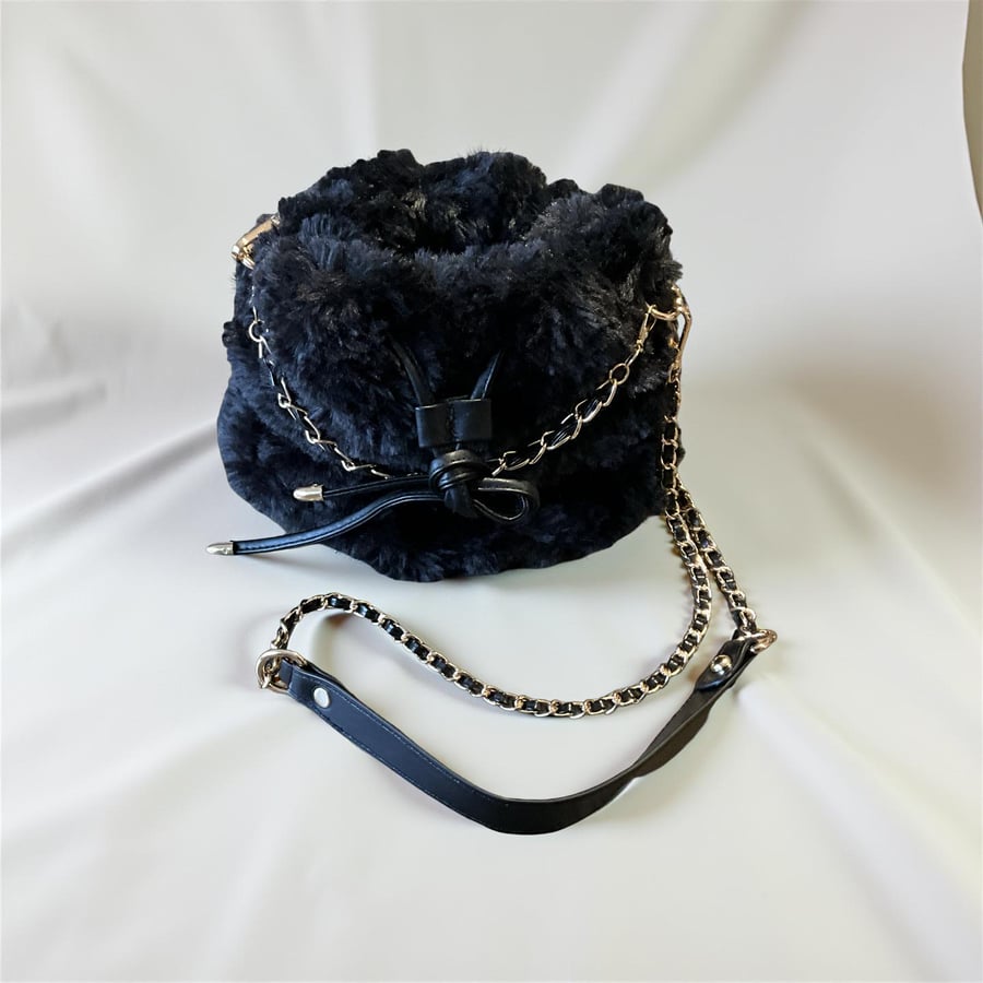 Fur Crochet black Bucket bag Cross Body 