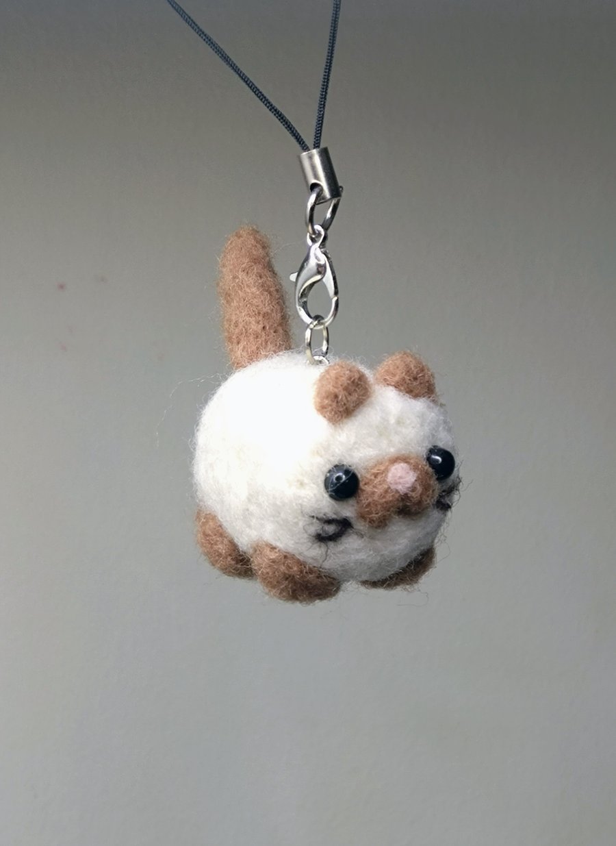 Needle felted Siamese cat keyring or bag charm 