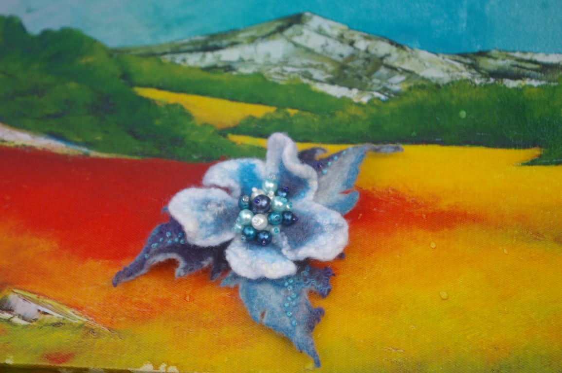 Handmade Felt Wool Flower Brooch