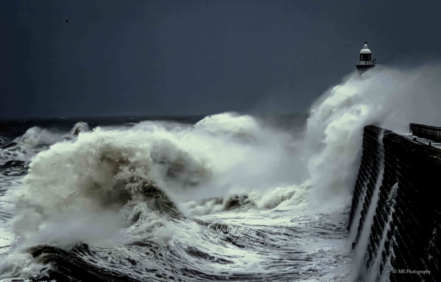 Stormy Seas at Tynemouth 2a