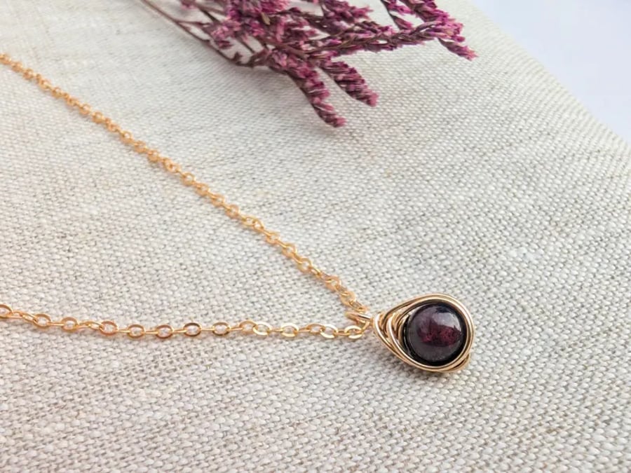 GARNET Necklace Minimalist 14K Gold Filled Dainty Pendant Natural Gemstone 