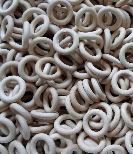 10 Beech wood rings Sensory toy  34mm  peg dolls 