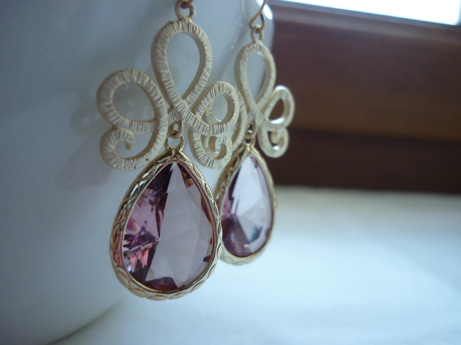 LIGHT VIOLET AND GOLD PEARCUT FANCY EARRINGS.  474
