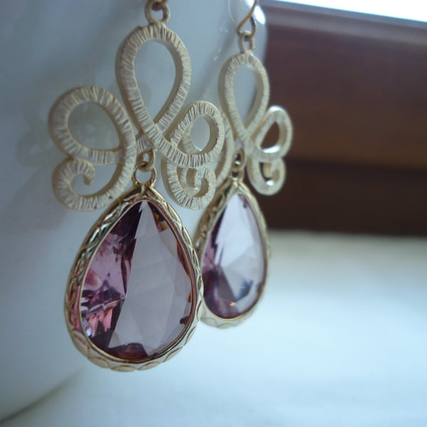 LIGHT VIOLET AND GOLD PEARCUT FANCY EARRINGS.  474