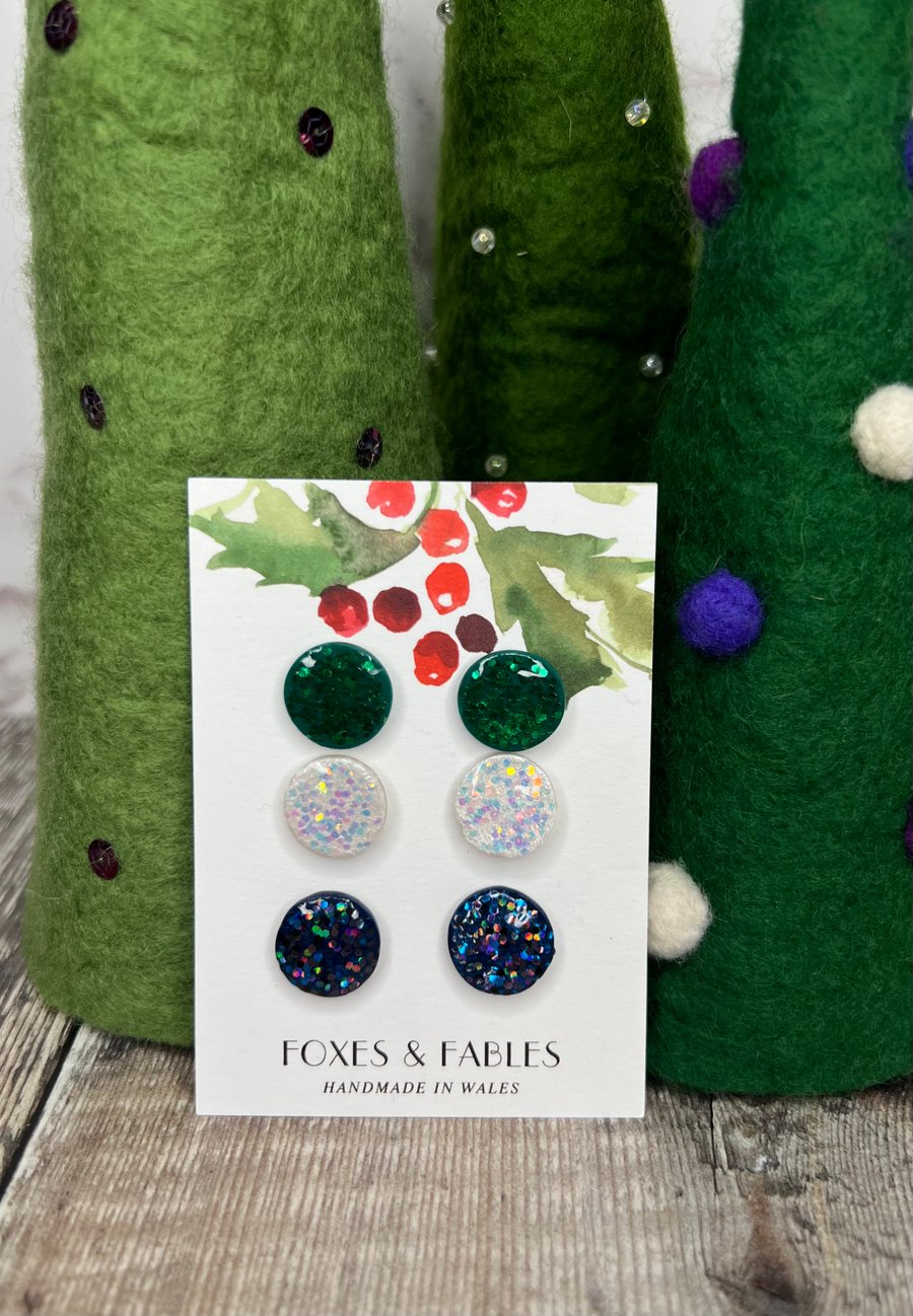 Set of 3 sparkly stud earrings set 3