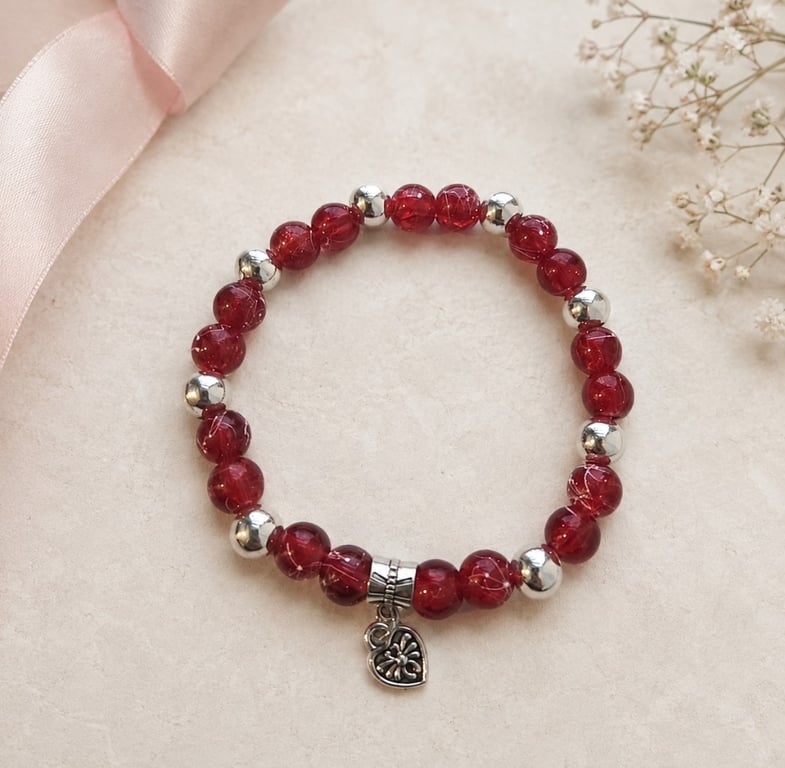 Red Beaded Stretch Bracelet with Silver-Tone Heart Charm – Handmade Jewellery