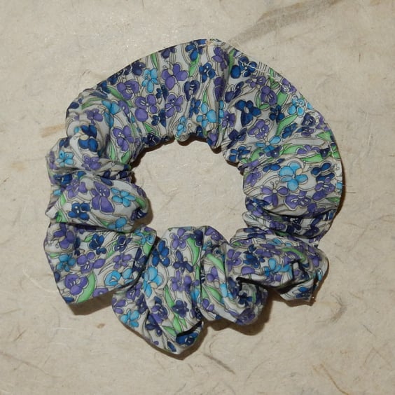 Scrunchy Iris Liberty print floral