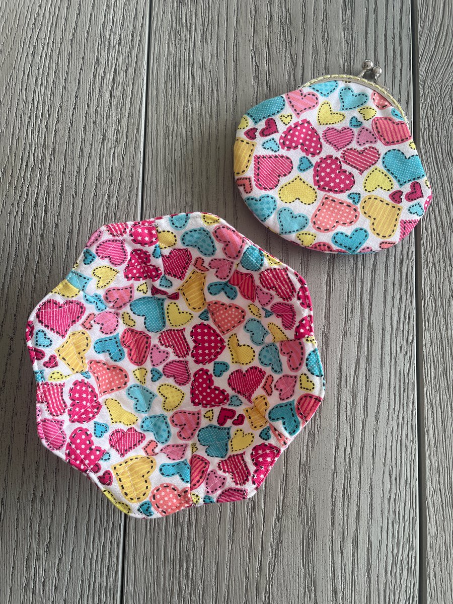 Heart themed Fabric Clasp Purse & Reversible Fabric Bowl.