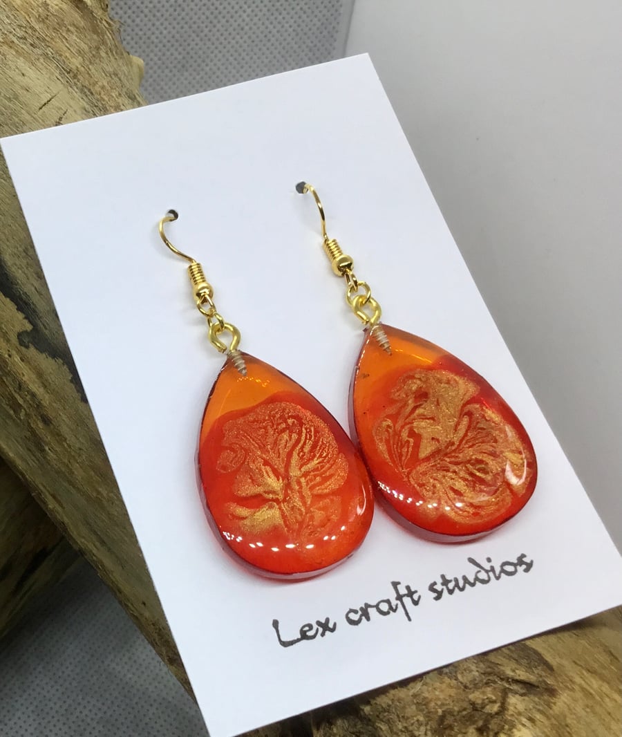 Amber and gold swirled drops 