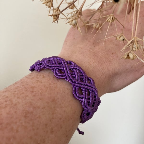 Purple Macrame Celtic Knot Friendship Bracelet, FREE UK DELIVERY,