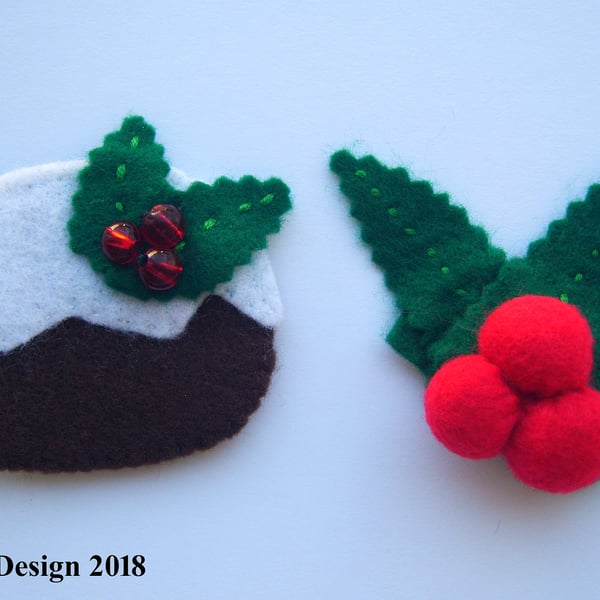 Interchangeable Holly and Xmas Pudding Brooch