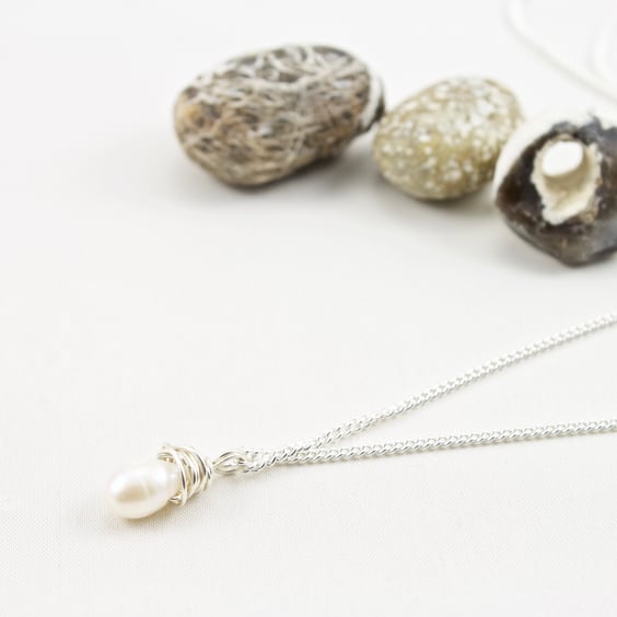 Freshwater Baroque White Pearl and Silver Pendant