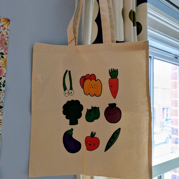 Happy veggies shopping tote bag