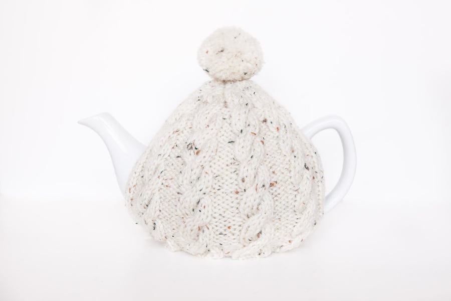 Oatmeal hand knitted tea cosy - Pom pom tea cosy - Teapot cover & warmer