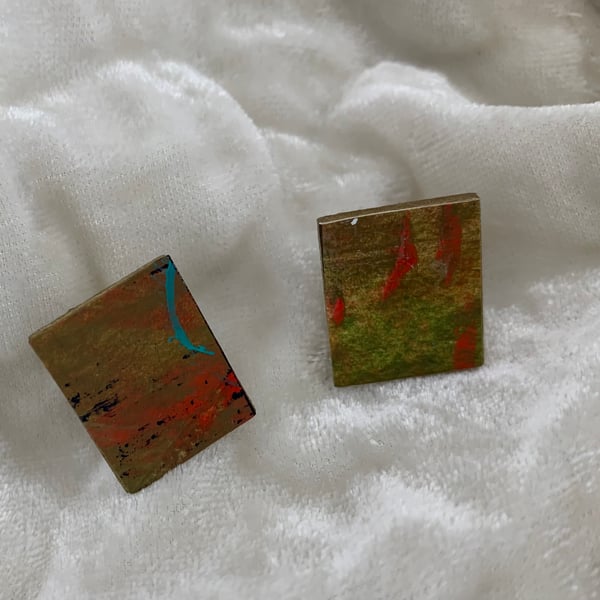 Stainless steel post earrings 