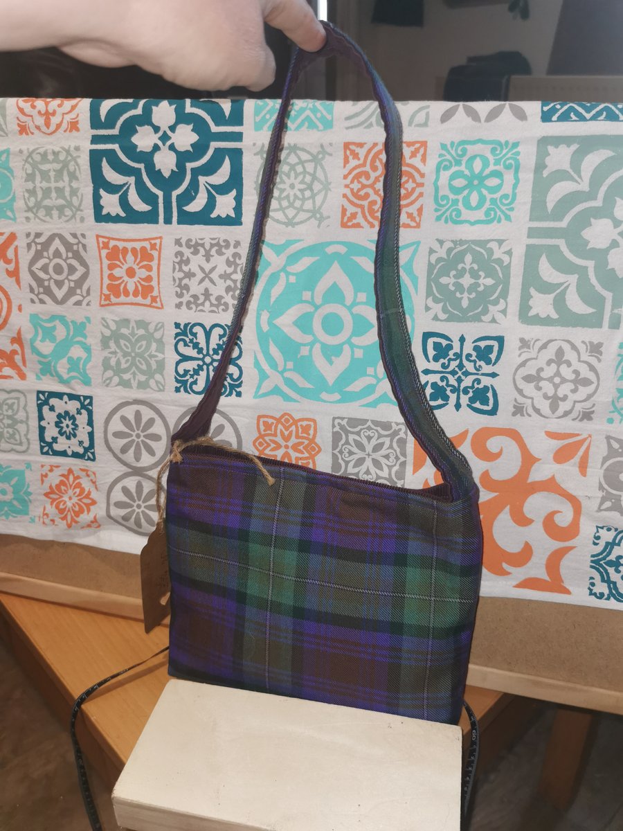 Isle. Of Skye tartan handbag