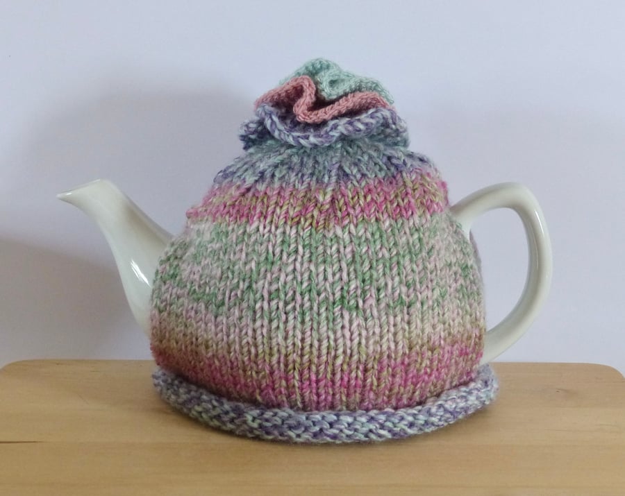 Knitted Tea Cosy 