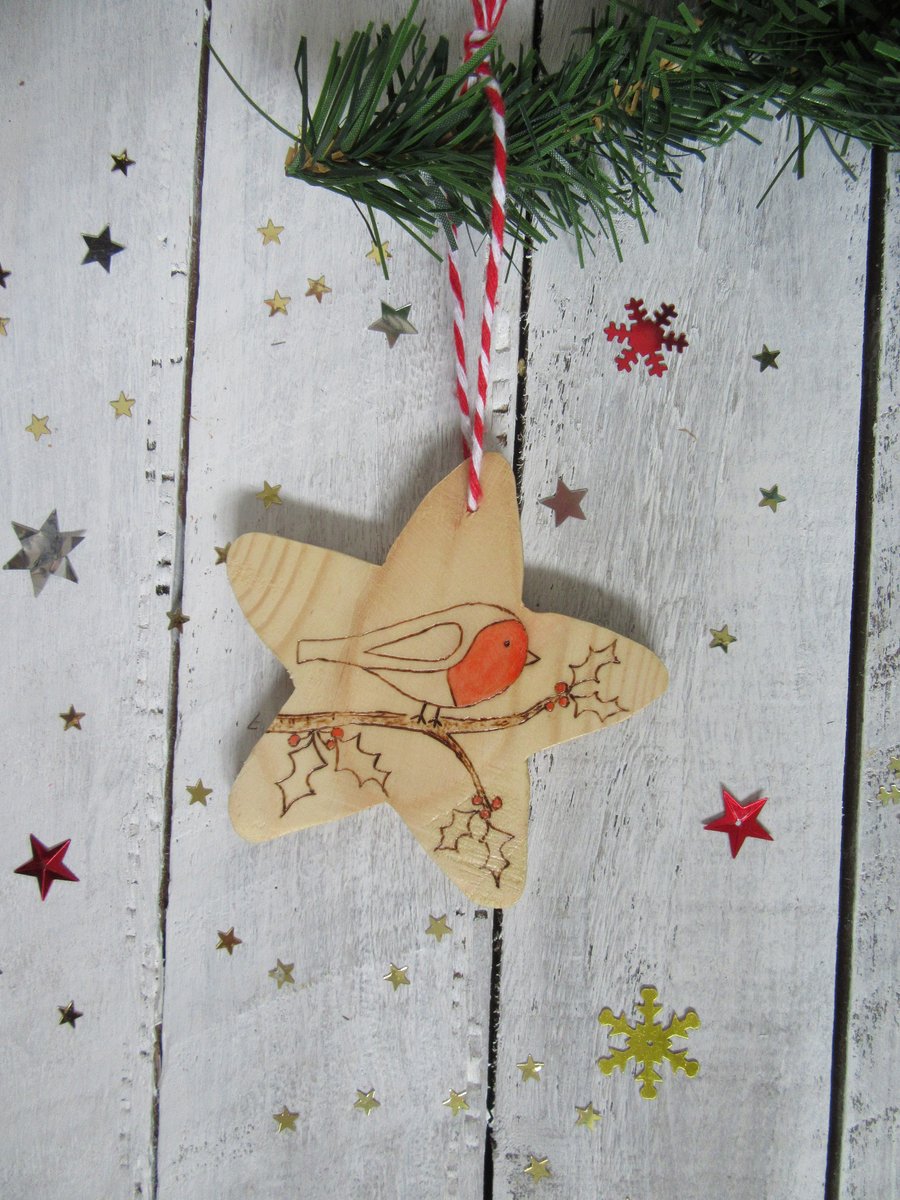 Robin and holly wooden christmas tree decoration